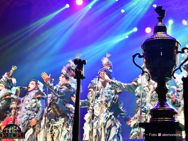TEATRO-ENTREGA DE PREMIOS-02-1240